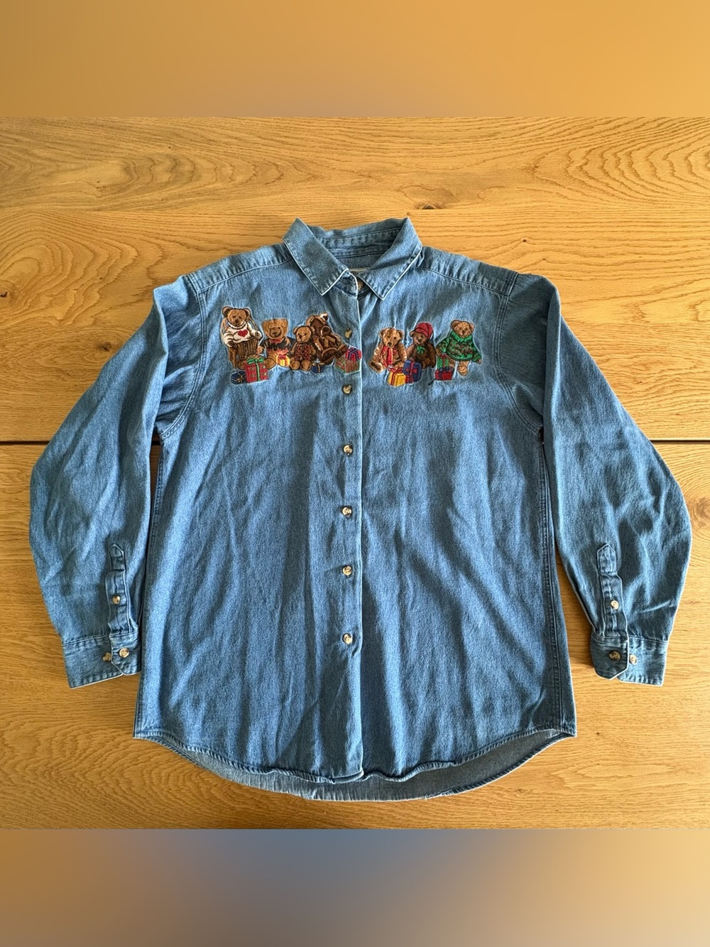 Vintage Cambridge Dry Goods Embroidered Teddy Bear Denim Shirt Women Lโ